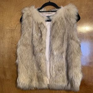 TOPSHOP faux fur vest